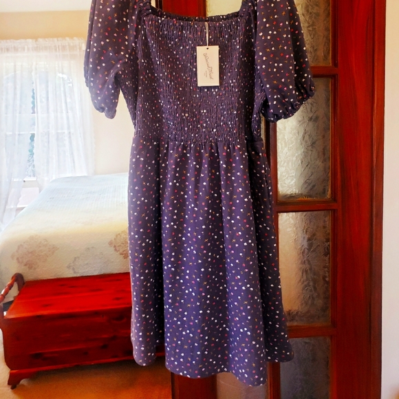 Blue Floral dress from Target, brand new, never worn, has pockets - Picture 1 of 6